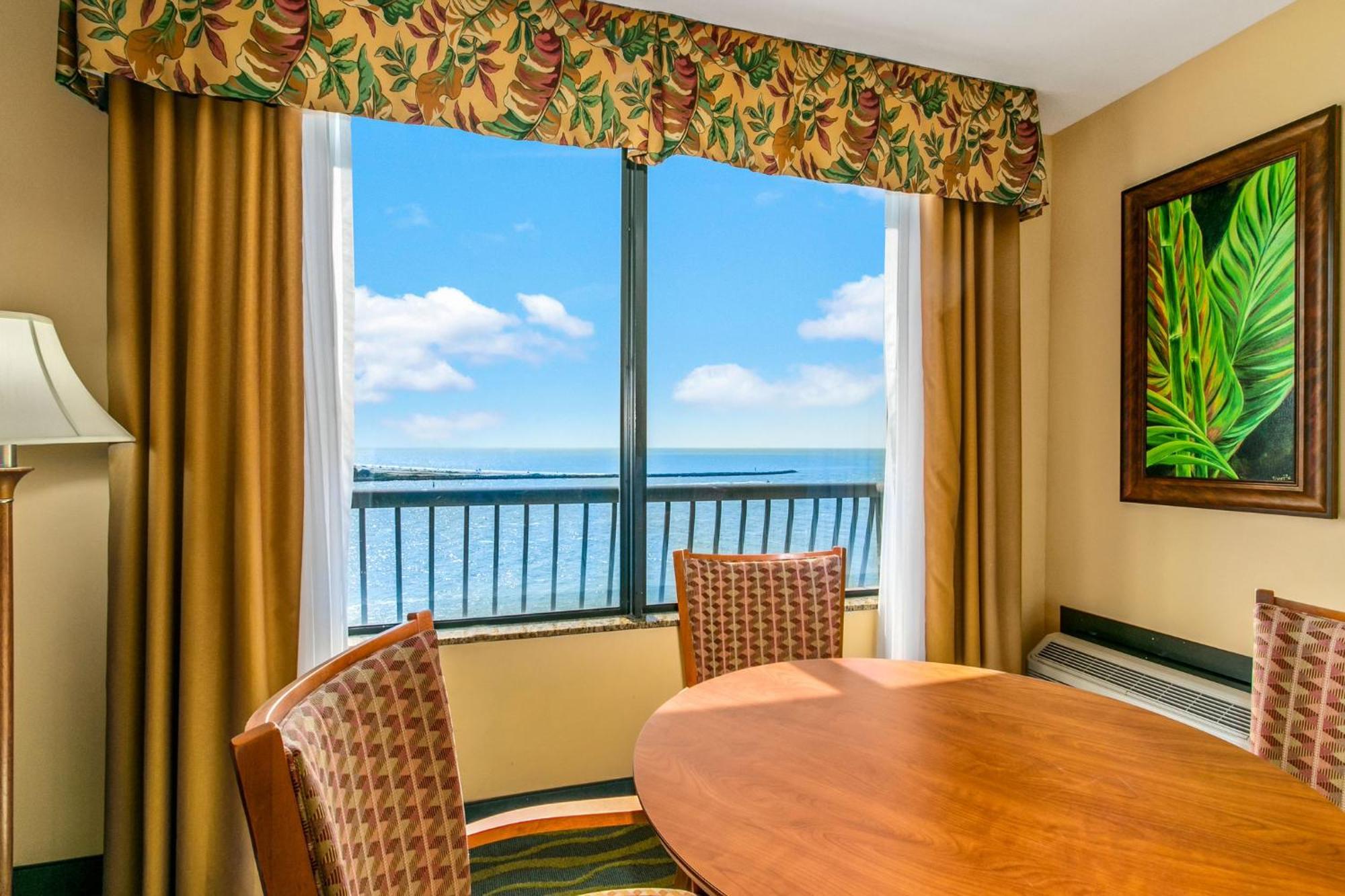 Holiday Inn & Suites Clearwater Beach By Ihg Exterior foto