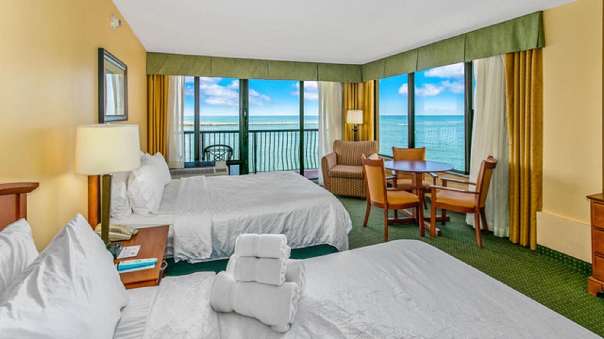 Holiday Inn & Suites Clearwater Beach By Ihg Exterior foto