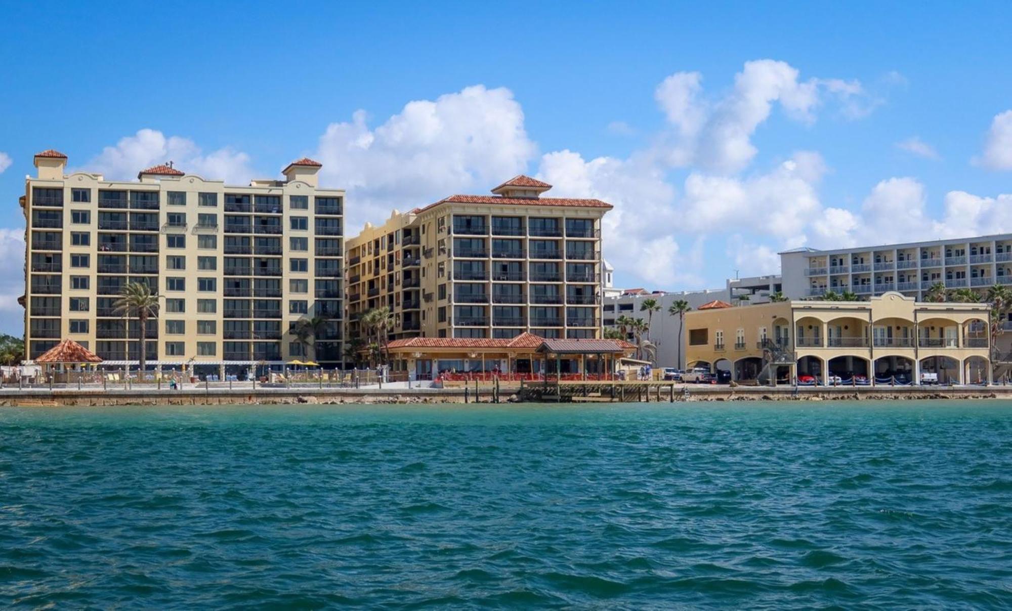 Holiday Inn & Suites Clearwater Beach By Ihg Exterior foto